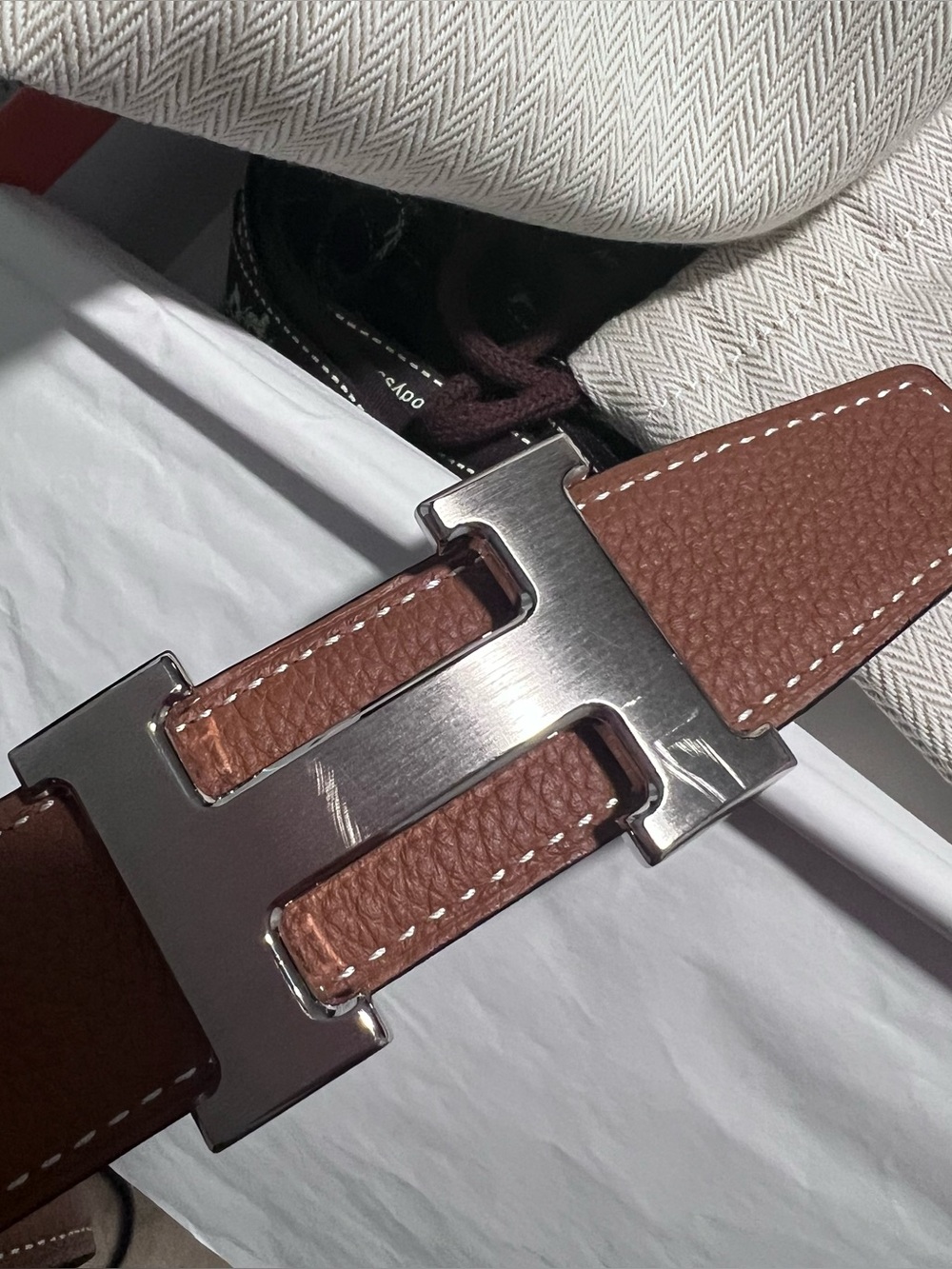 Hermes Brown/ Black Reversible Leather H-Buckle Belt size 90 - Picture 11 of 12